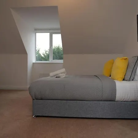 Spacious 3 Bed House In Bristol Exterior photo