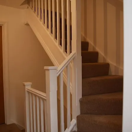 Spacious 3 Bed House In Bristol Exterior photo