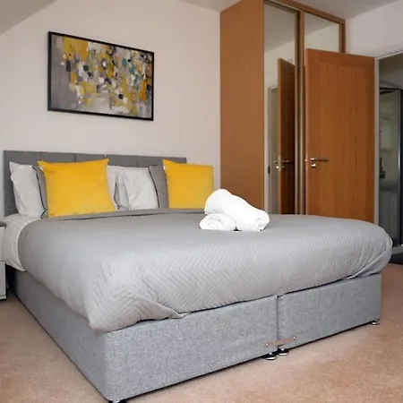Spacious 3 Bed House In Bristol Exterior photo