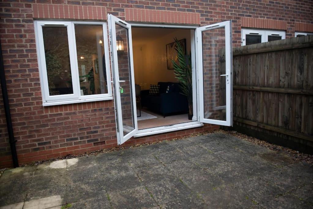 Holiday home Spacious 3 Bed House In *