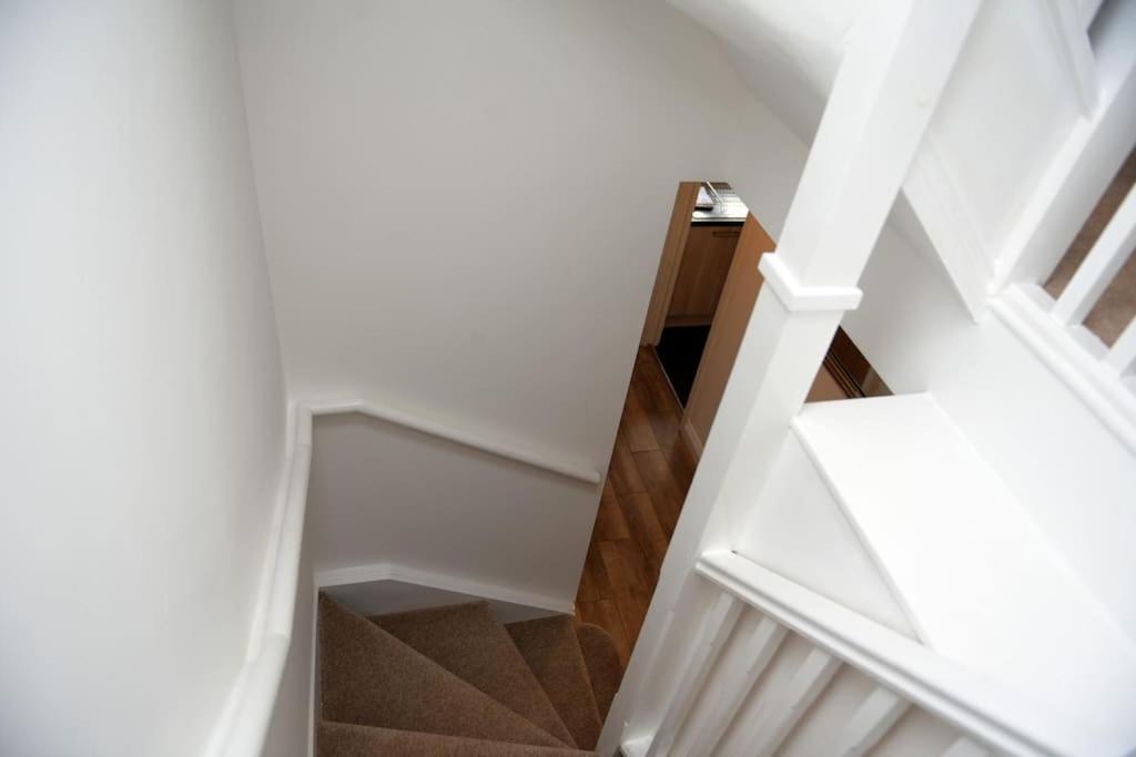 Spacious 3 Bed House In Holiday home *